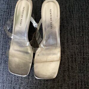 New Newport Plastic sandals-7.5 M with 1/2" heels-neutral color